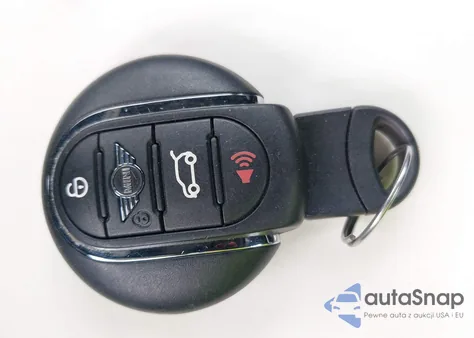 2022 Mini Clubman Cooper S z USA, uszkodzony, nr VIN WMWXJ1C01N2R90968